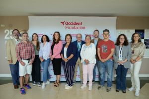   De izquierda a derecha, los asistentes a la reunión: Lluís Montoliu, Luis Seoane, Ana Fernández, Yolanda R. Carrasco, Susana Codina, Laura Halpern, Mario Mellado Antonia Ávila-Flores, James Pelletier, Adrián Valli, Ana Cuenda e Inés M. Antón.