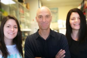 Grupo de Ignacio Moreno de Alborán (investigador principal), Alfonsina Trento (investigador post-doctoral), Mercedes Pérez-Olivares (estudiante de grado)