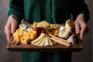 Los quesos de mezcla contienen leche de diferentes especies, habitualmente vaca, oveja y cabra. /