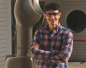 El investigador del CNB-CSIC Álvaro San Millán recibe el Premio de Investigación en Biomedicina Margarita Salas de la Comunidad de Madrid